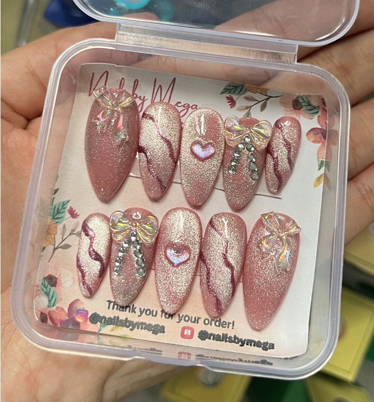 𝑨𝒚𝒚𝒊 tweet media