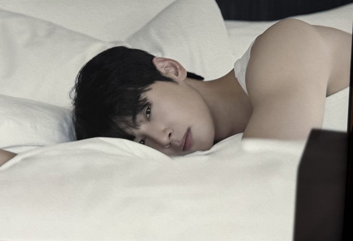 nina ✰ tweet media