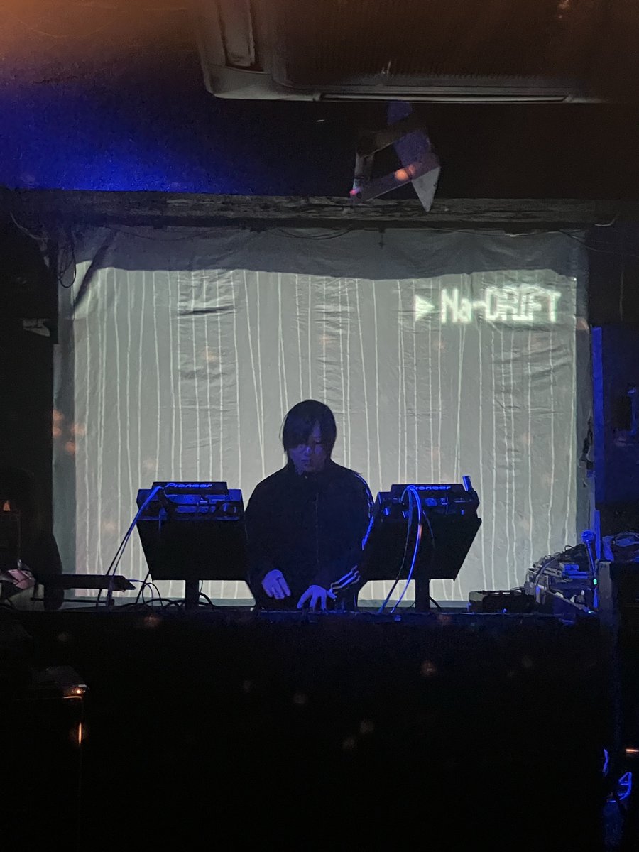 KyoChang tweet media