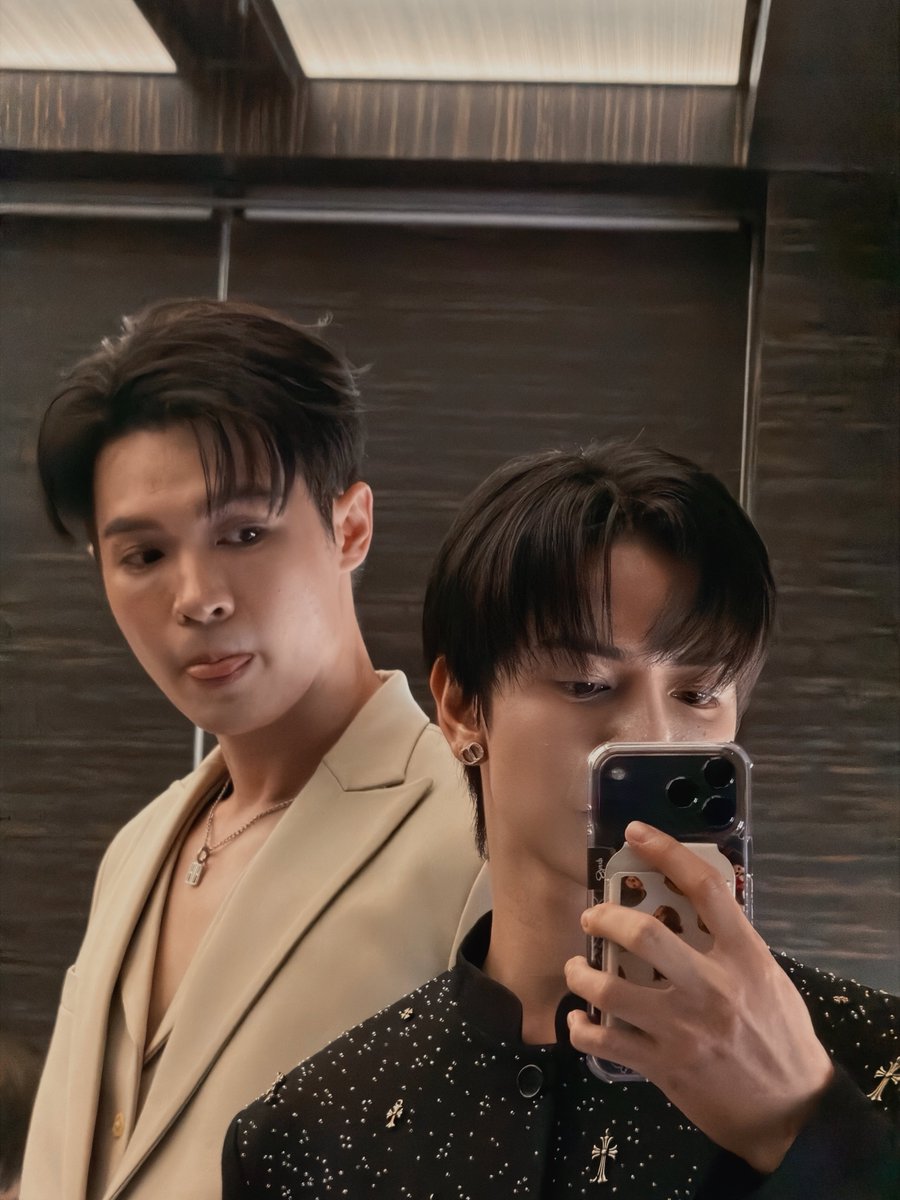 BABE 🐽 tweet media