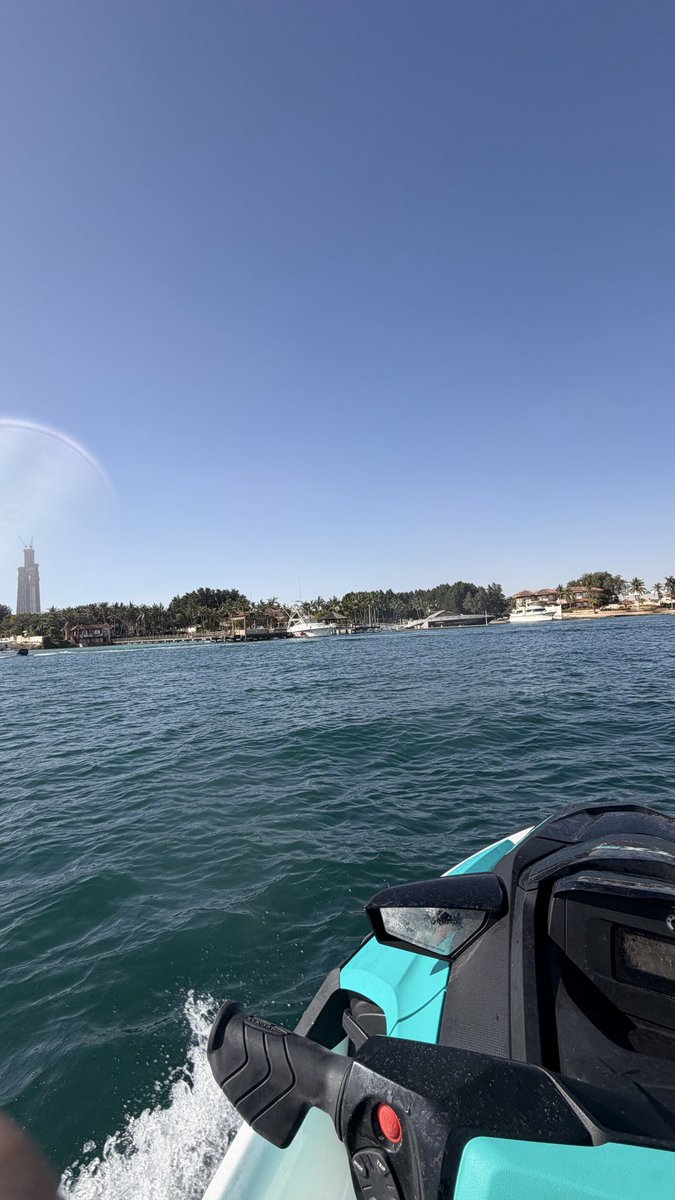 NS_180's tweet photo. صباحيات جدة 🌊💙 https://t.co/6CkN2XfRYz