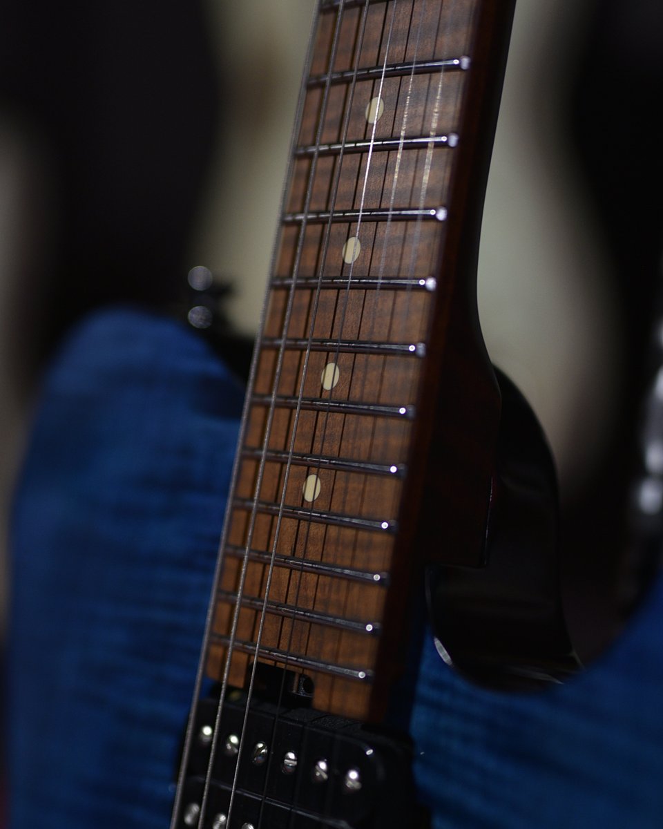 株式会社ディバイザー tweet media