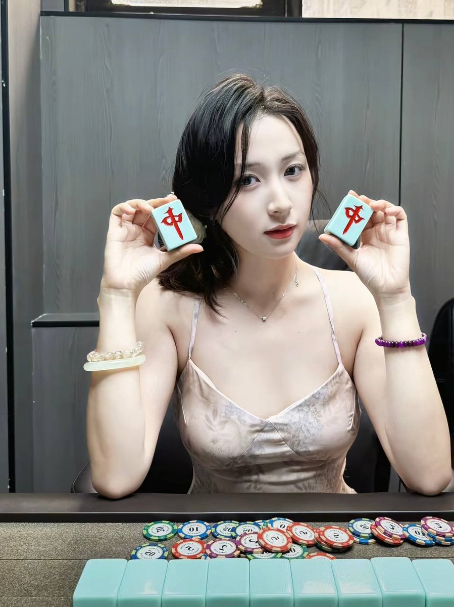 再也不熬夜 tweet media