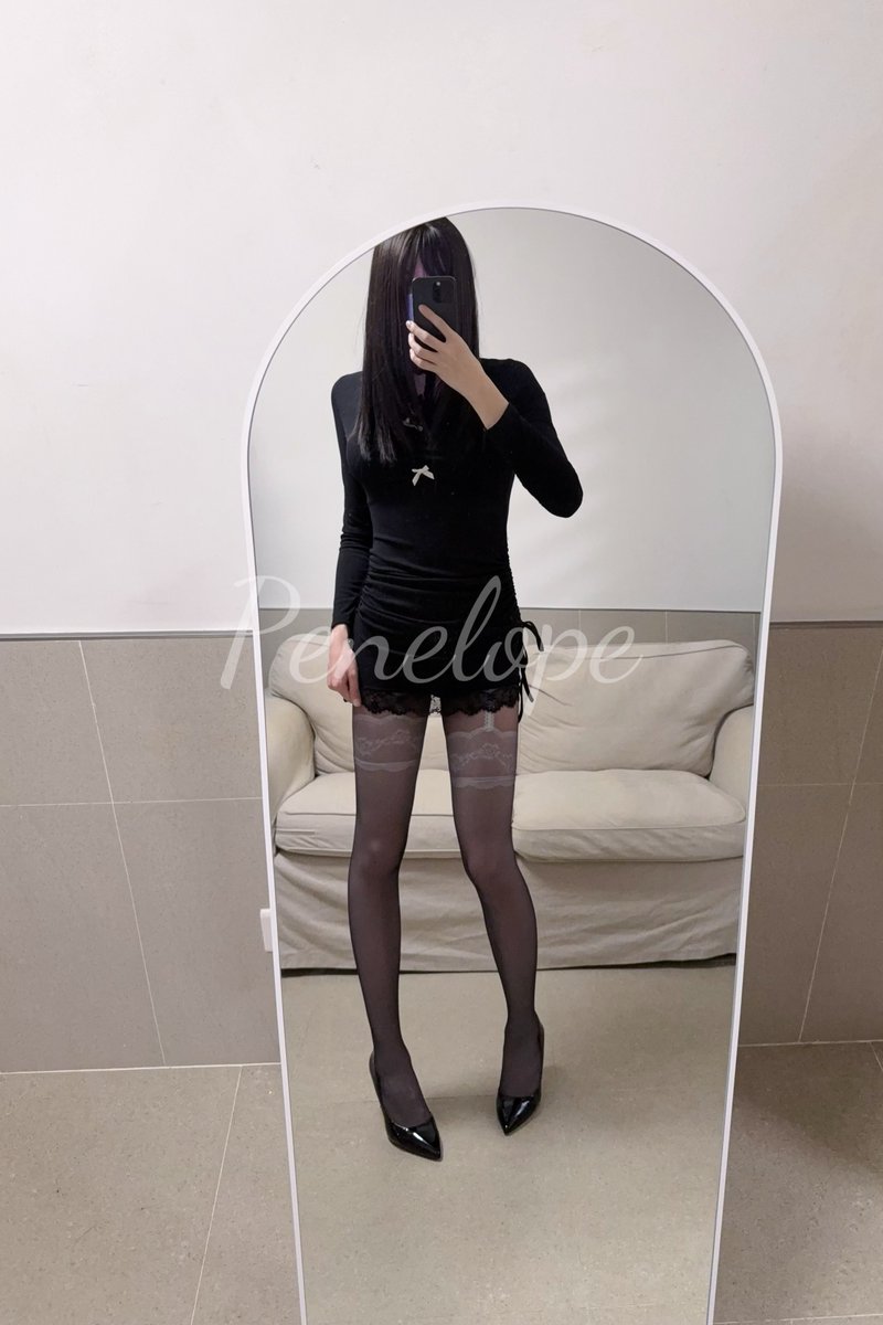 Sissy_Kikky tweet media