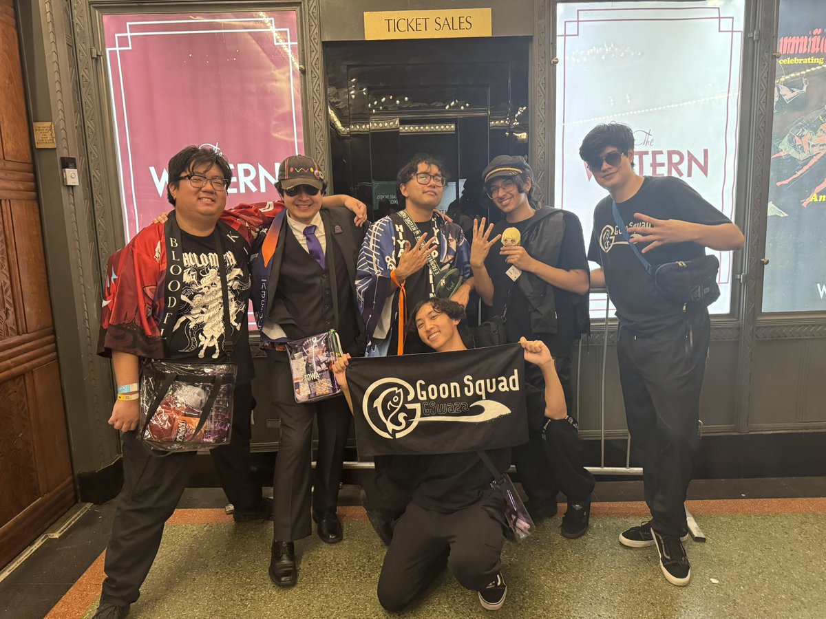 Goon Squad 🐟🔦 tweet media