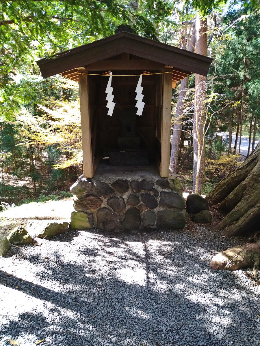 縄文ヤマトゥ共和国（Majestic tweet１２) tweet media