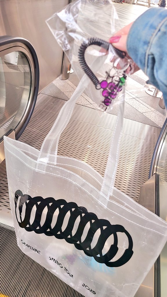 おかゆ🍇 tweet media