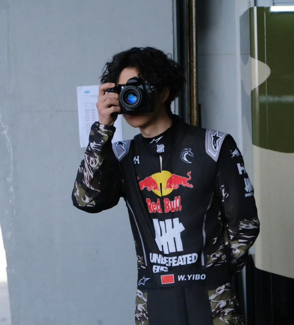 น้องออร่วมใจต้านเส้าᥫ᭡ˊ˗ tweet media