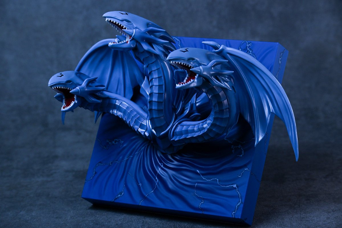 遊☆戯☆王デュエルモンスターズ 青眼の究極竜 フィギュアキースタンド