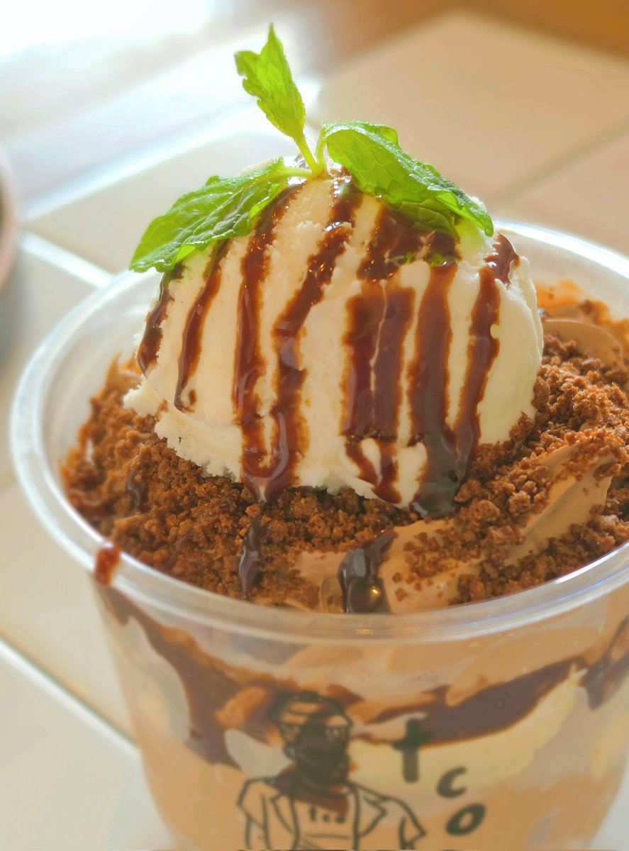 tomotsne tʃina tweet media