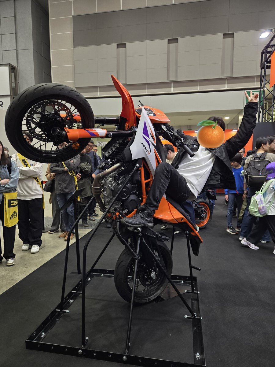 そーま tweet media