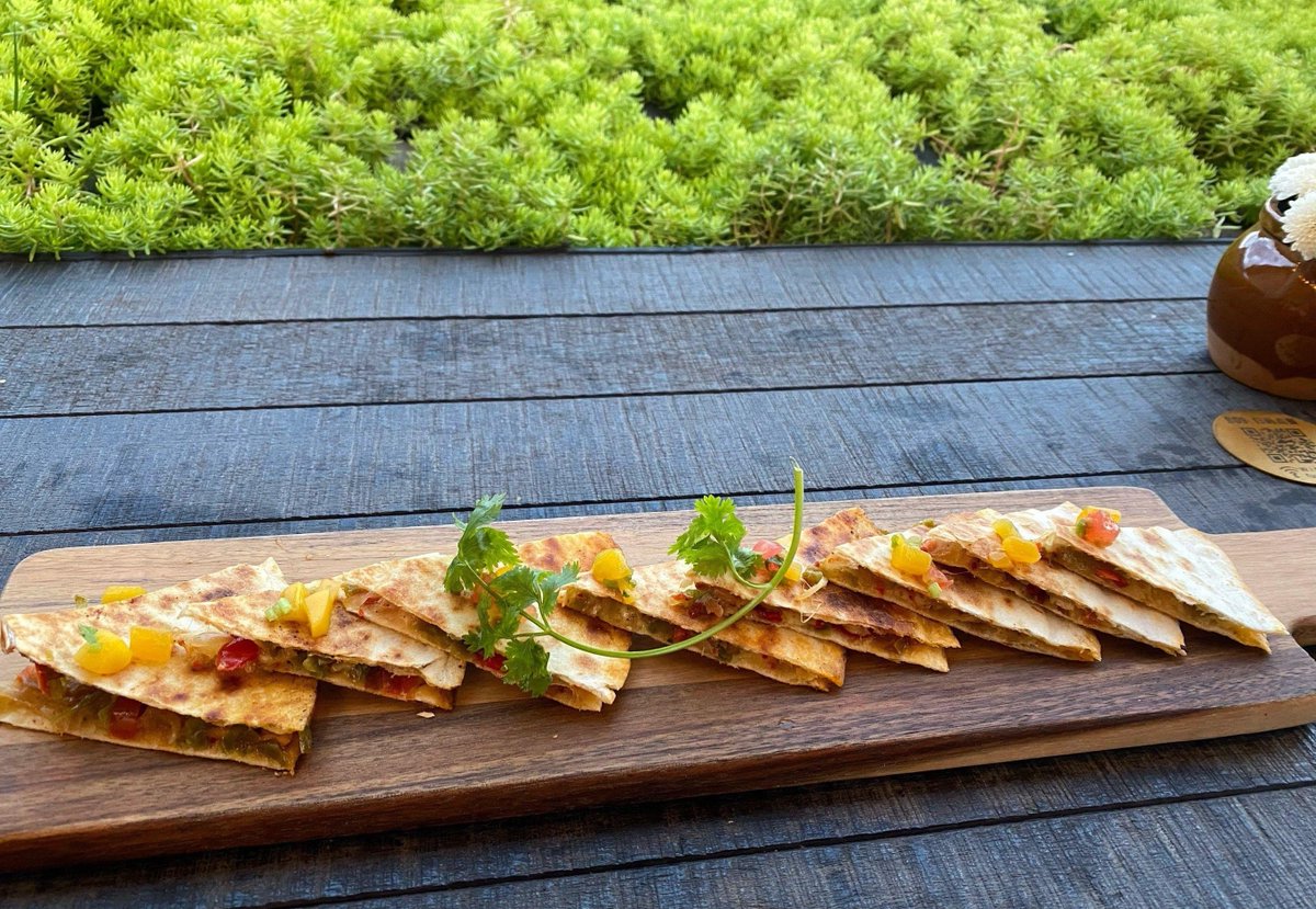 Letícia Pereira tweet media