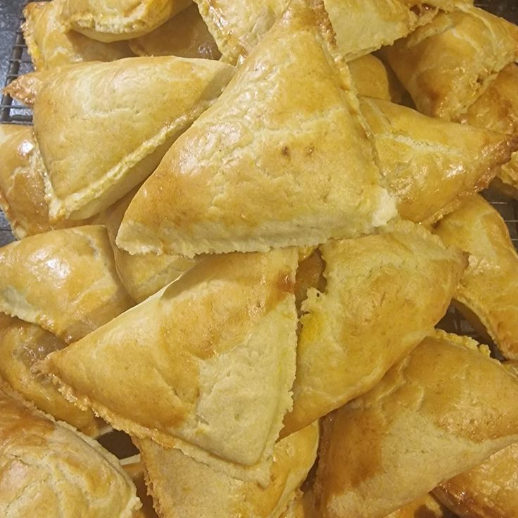 Lagos Food Vendor. tweet media