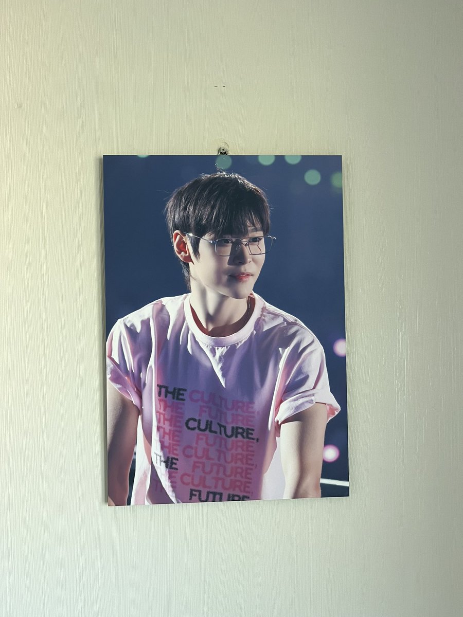 319euneun's tweet photo. 야바이 https://t.co/23BJbZSeui