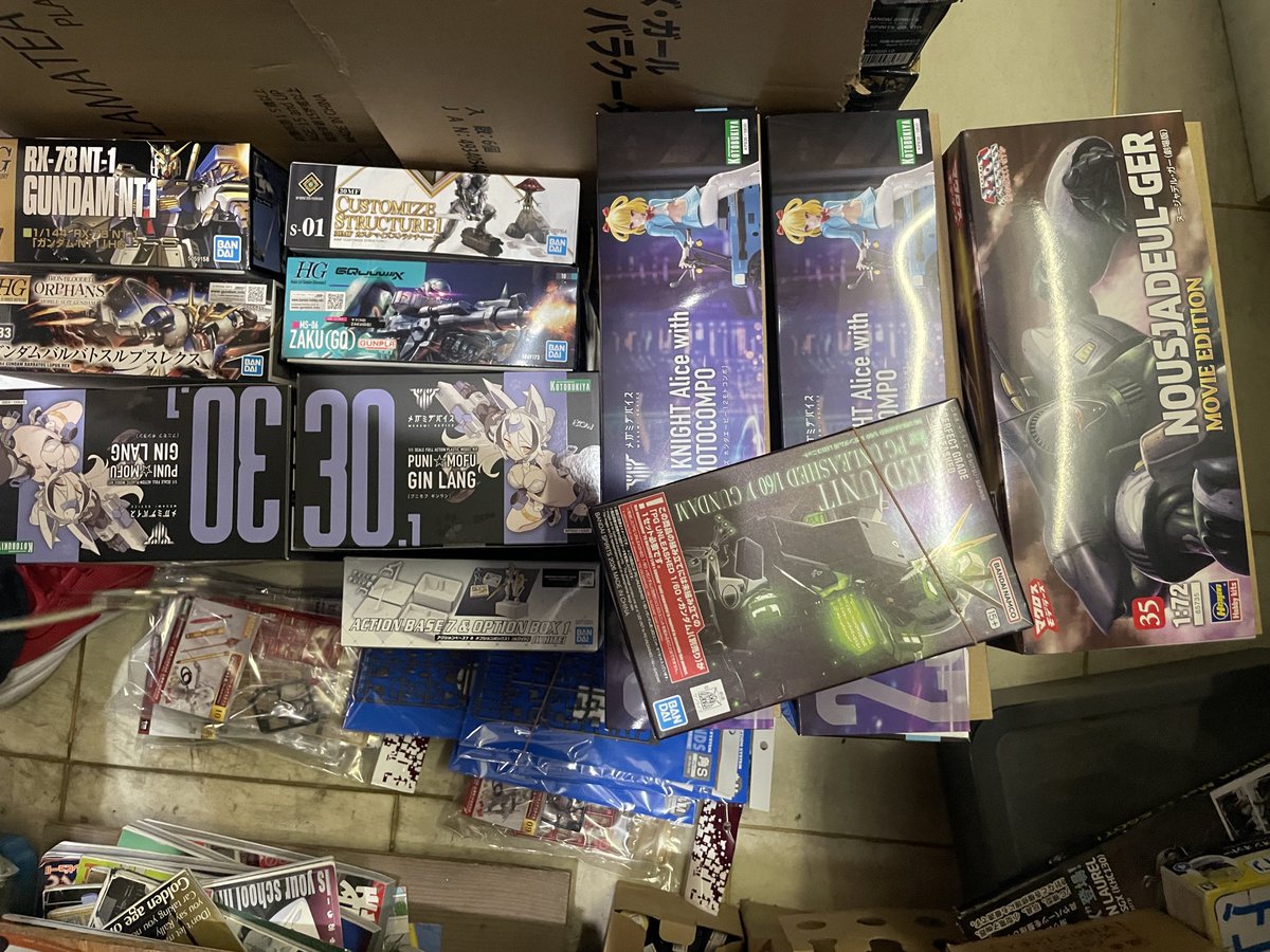 aki hata 四日市の模型屋 tweet media