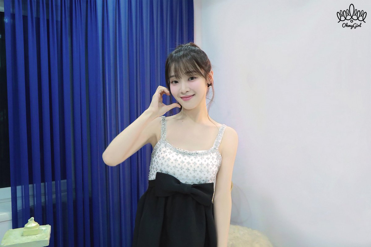 기적같은크리🩷 tweet media