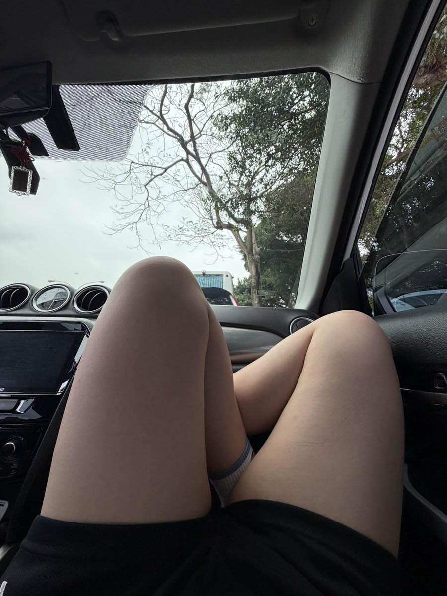 螺絲🔩 tweet media