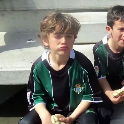 نايف tweet media