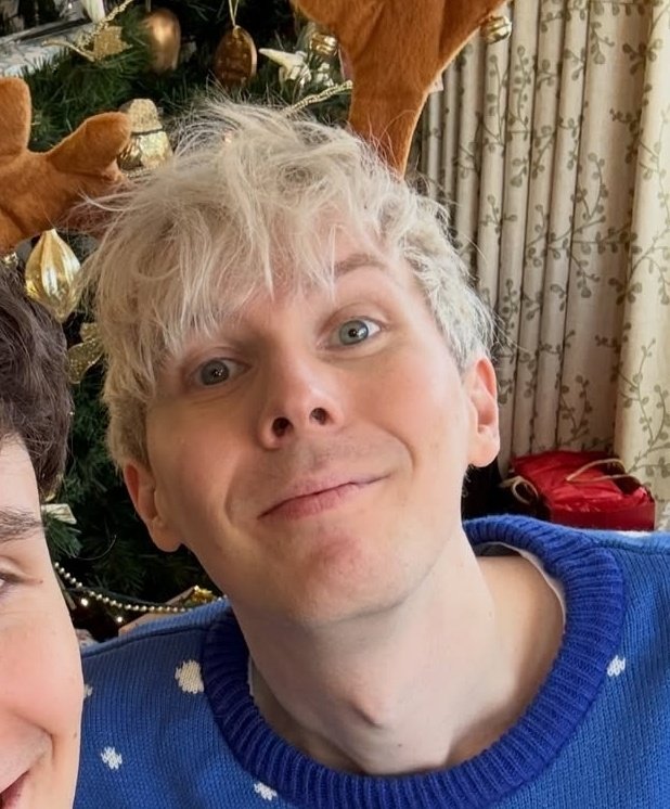 Zoe 🐢🌓💐 LIVES WITH LEXI tweet media