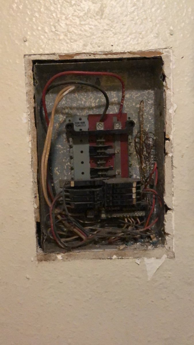 hawkgirl tweet media