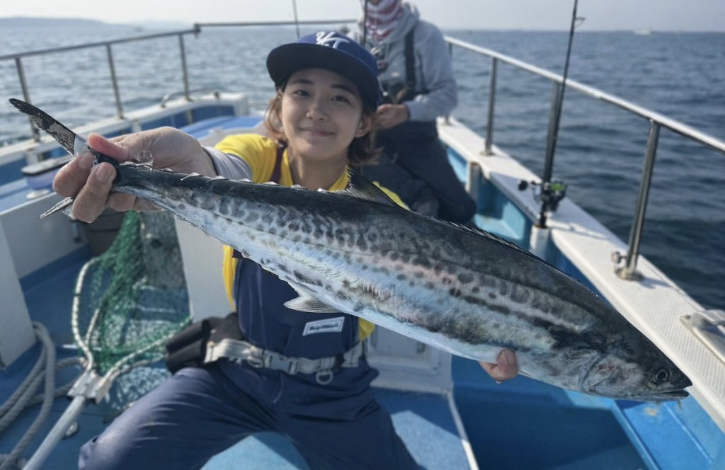 なかやまさき tweet media