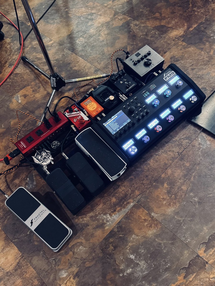 CRAZY OKAHIRO tweet media