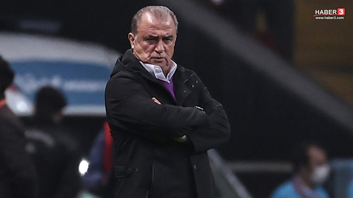 haber3com's tweet image. Türk futbolunun efsane ismi Fatih Terim, uzun bir sessizliğin ardından sahalara dönmeye hazırlanıyor. Ancak "İmparator" lakaplı tecrübeli teknik adamın rotası, bu kez şaşırtıcı bir şekilde alt… haber3.com/spor/futbol/fa… #FatihTerim #TürkFutbolu #BodrumFK #İmparator #Futbol