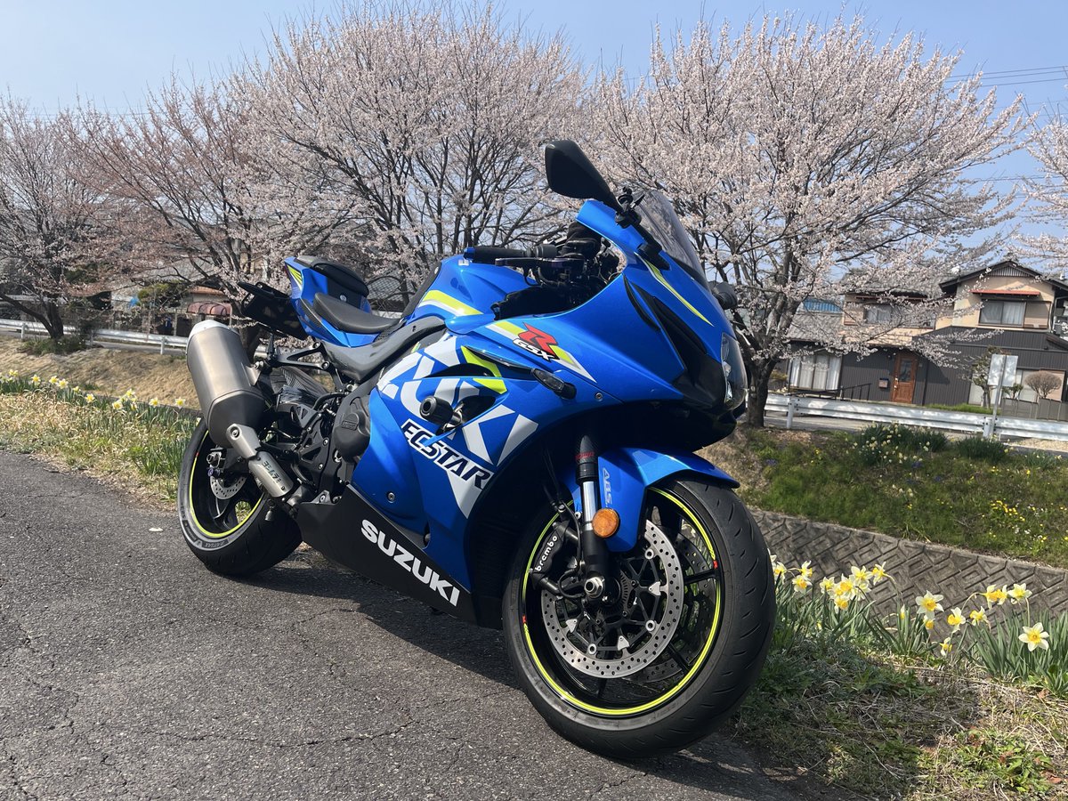 骨折ライダー@チタン入ってます🩹 tweet media