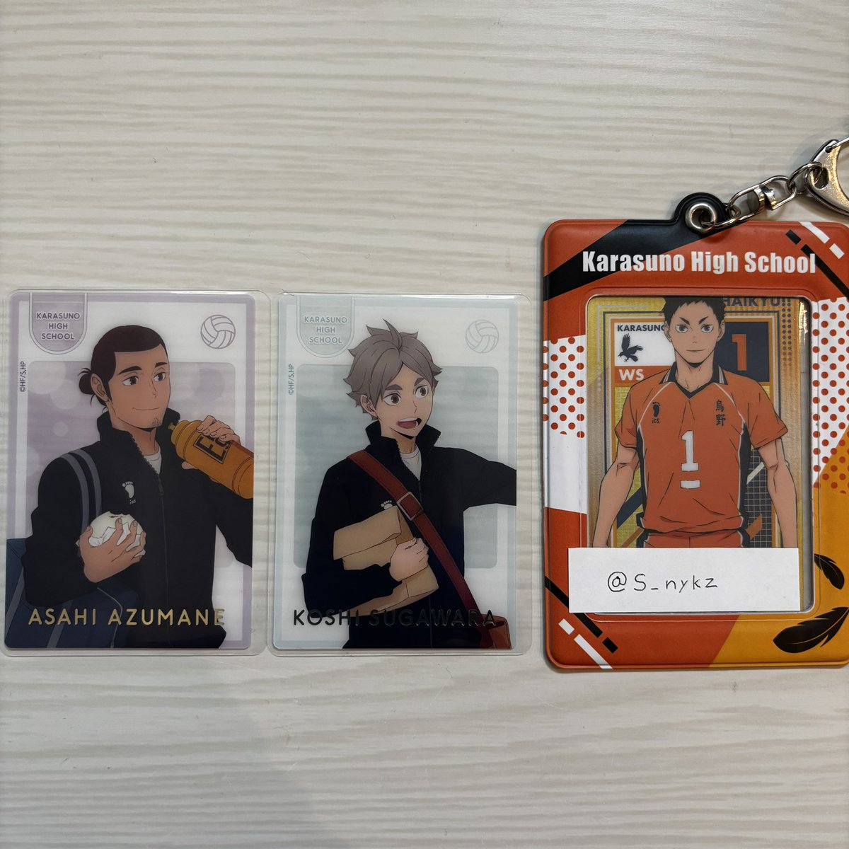S_nykz's tweet photo. 【交換・譲渡】
ハイキュー 坂ノ下商店 缶バッジ トレーディングカード

譲:写真 ( 日向 影山 田中 東峰 月島 西谷 菅原 )
求:澤村 or 定価+送料

固定の絵柄との異種交換も可能です◎
お気軽にお声掛けください🌷 https://t.co/bVvaEdx4JP