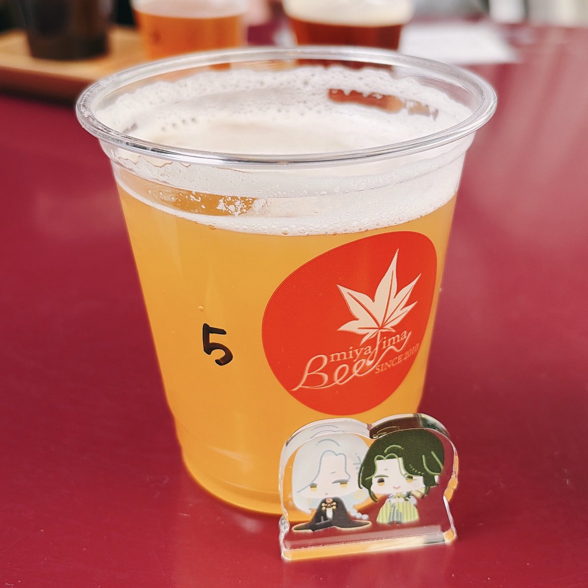 わ〜！⊂ >⚫︎< ⊃  とビール🍻