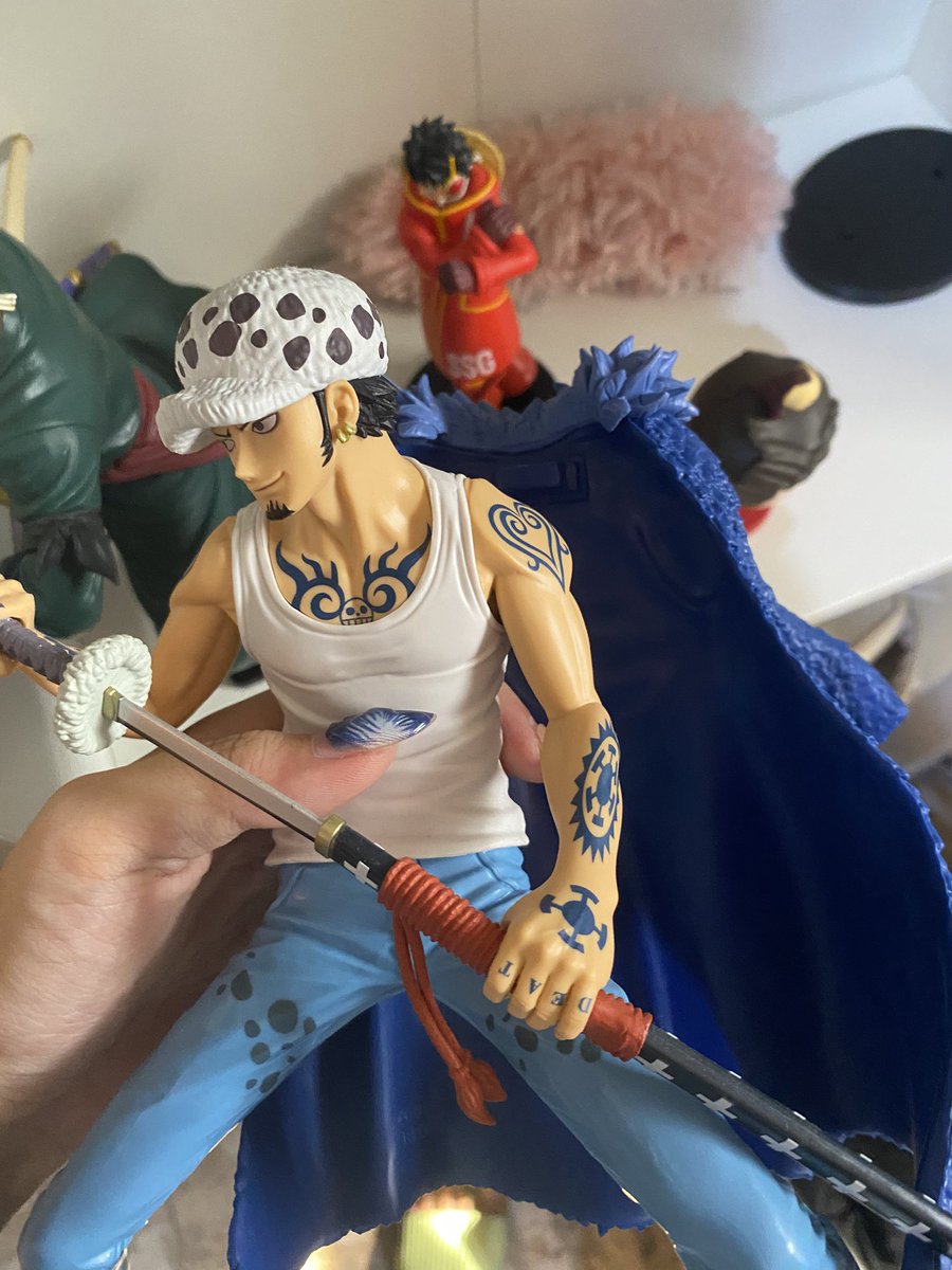 ang eccentric mo tlga law, bigat ng cape amputa