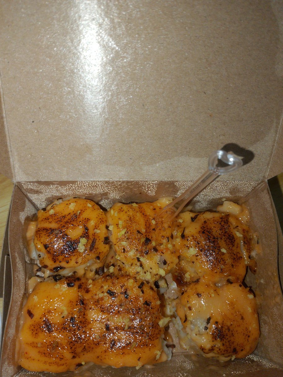 Cecil :o tweet media