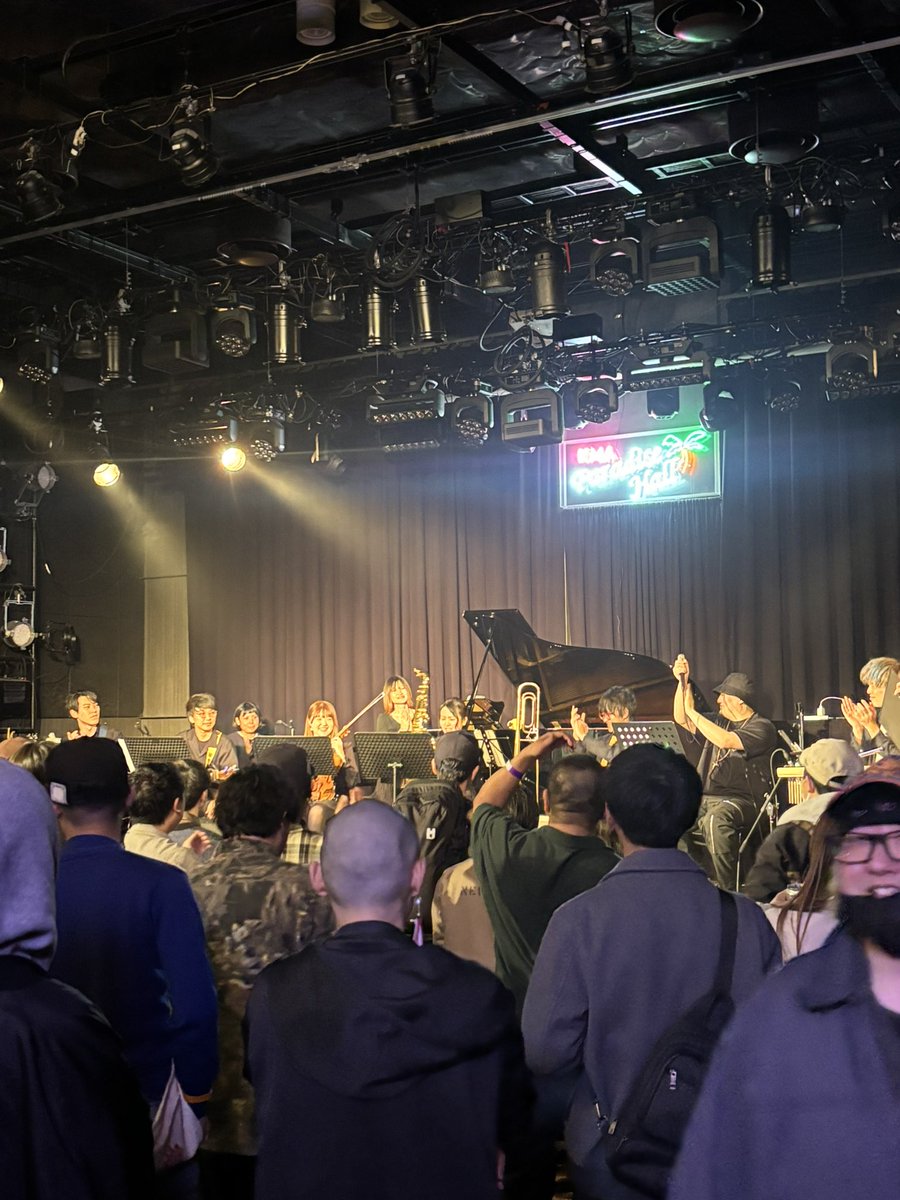 はなび tweet media