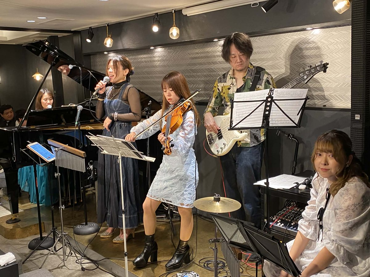 ライブのハシゴ（マリーさんのライブin代々木アルティカセブン＆華やかライブinおむすび神楽坂）
plaza.rakuten.co.jp/meroom/diary/2…