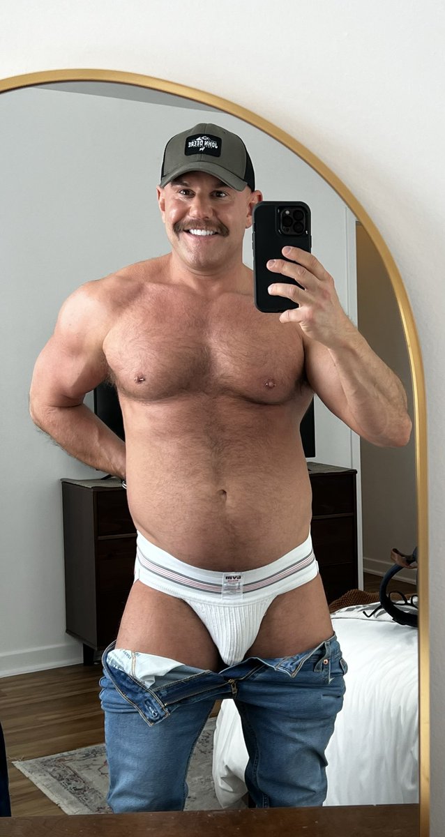 The Brotherhood of Schlong (NSFW!) 18+ tweet media