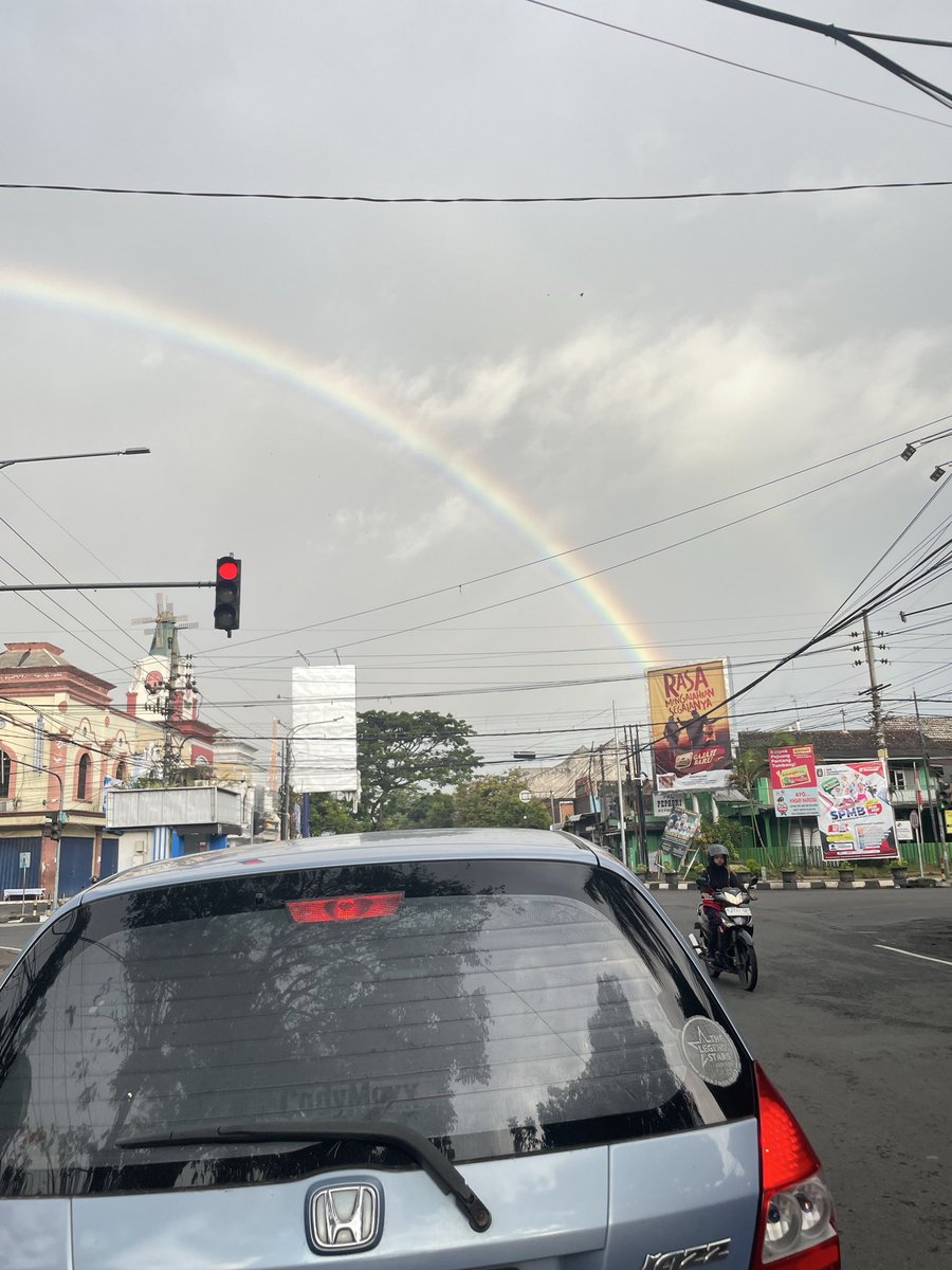 neyteira tweet media