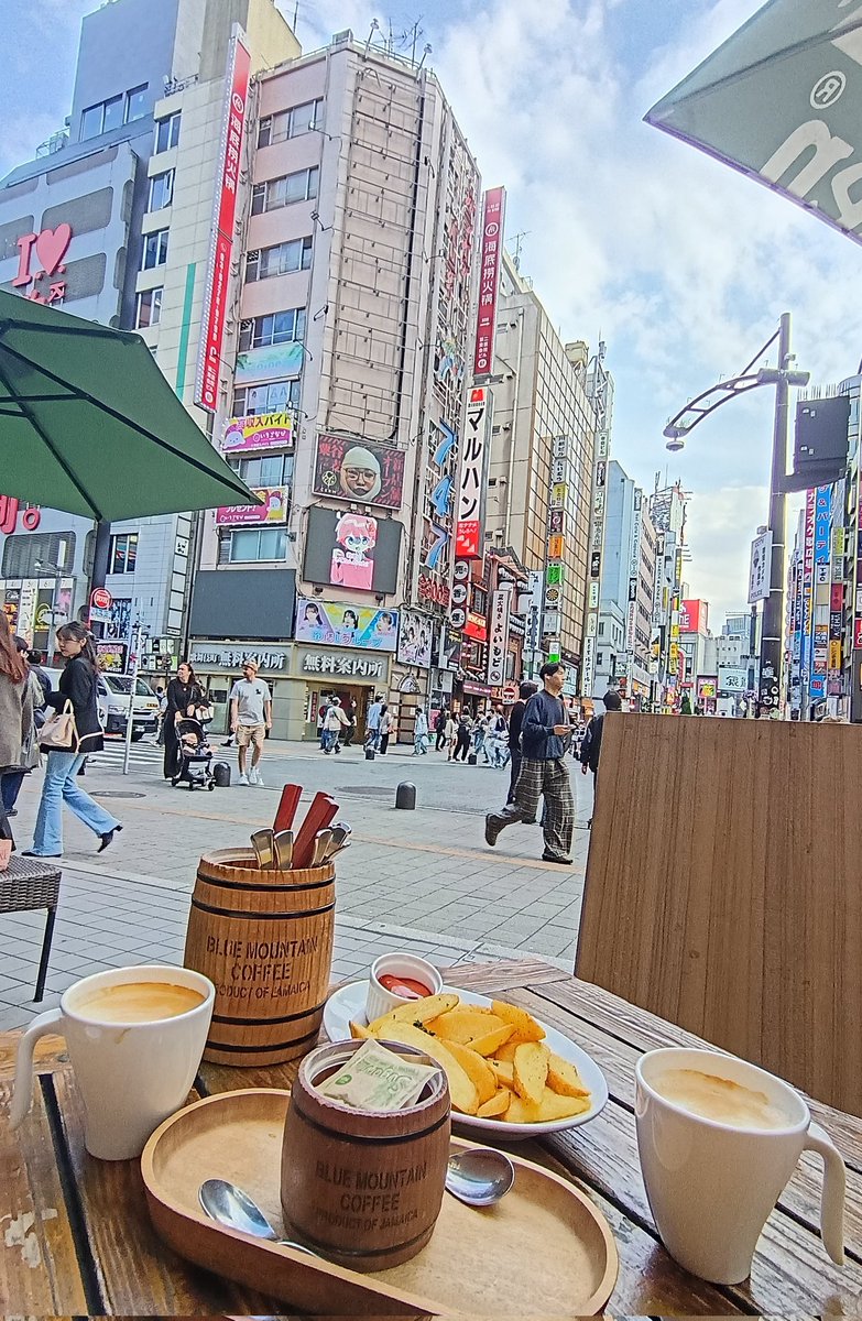 あいか tweet media