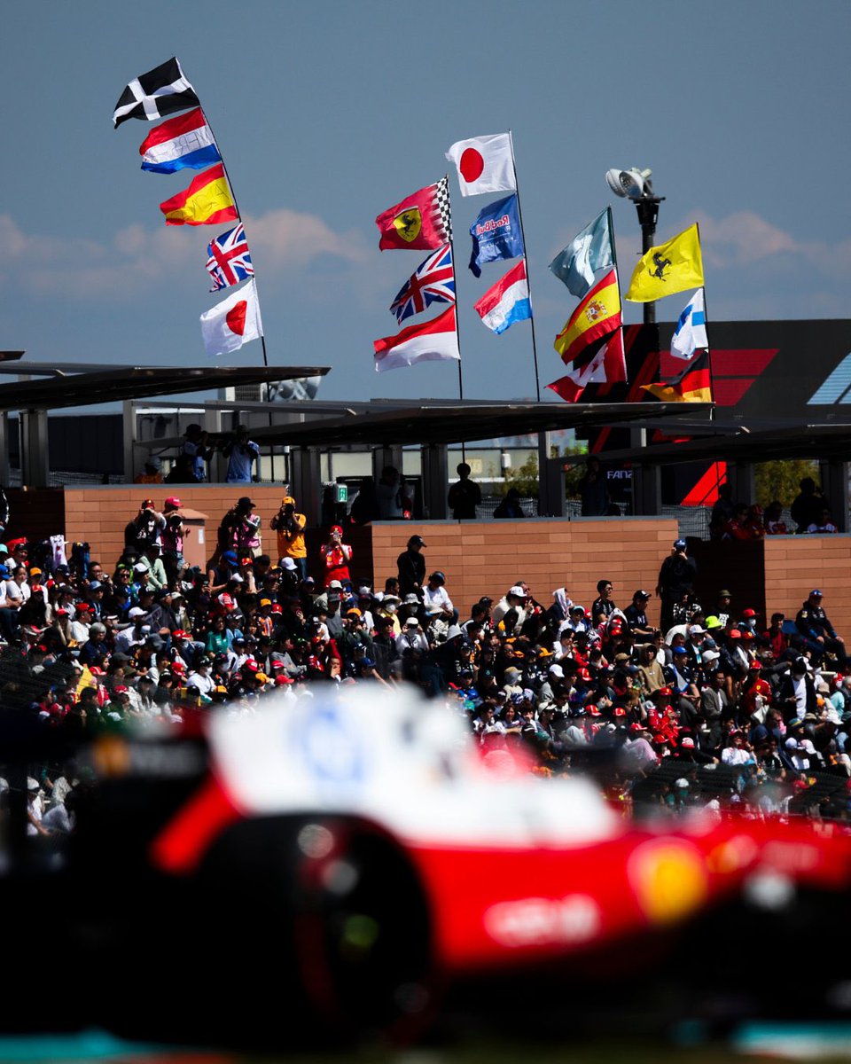 CL16 inside 🇲🇨 tweet media