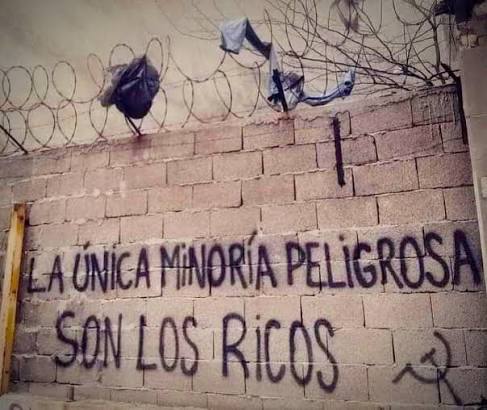 El crítico crítico ☭ tweet media