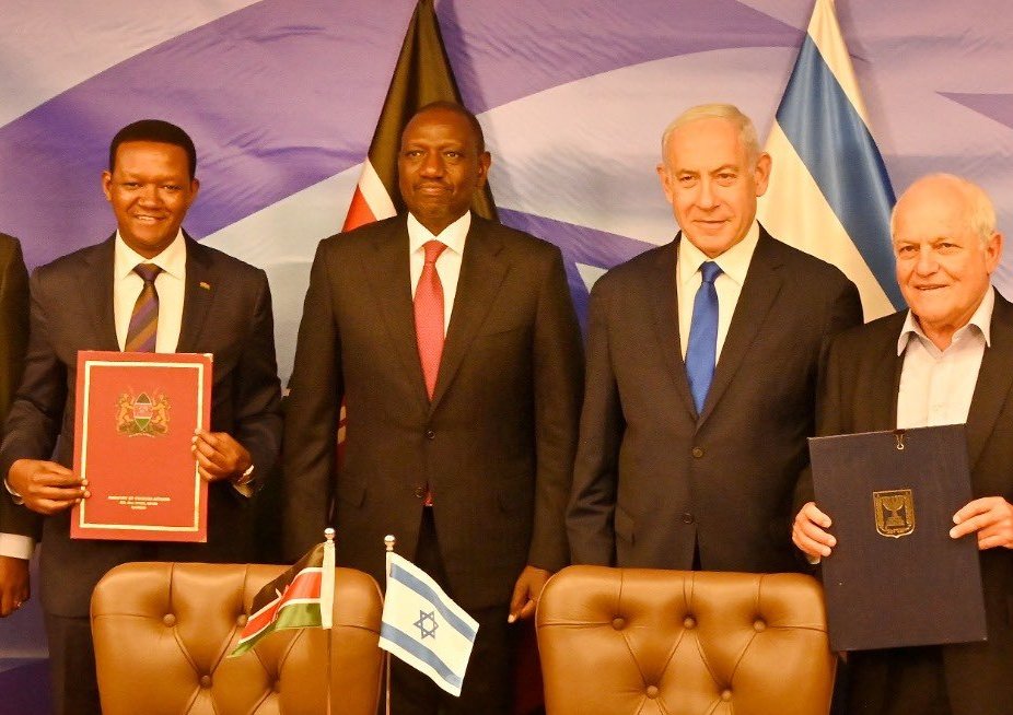 ᴅʀ ꜰ. ꜰʀᴀɴᴄɪꜱ tweet media