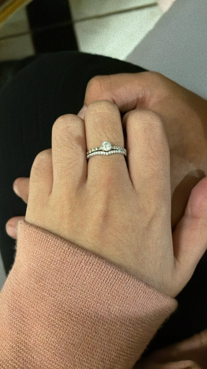 ʕᵔﻌᵔʔ tweet media