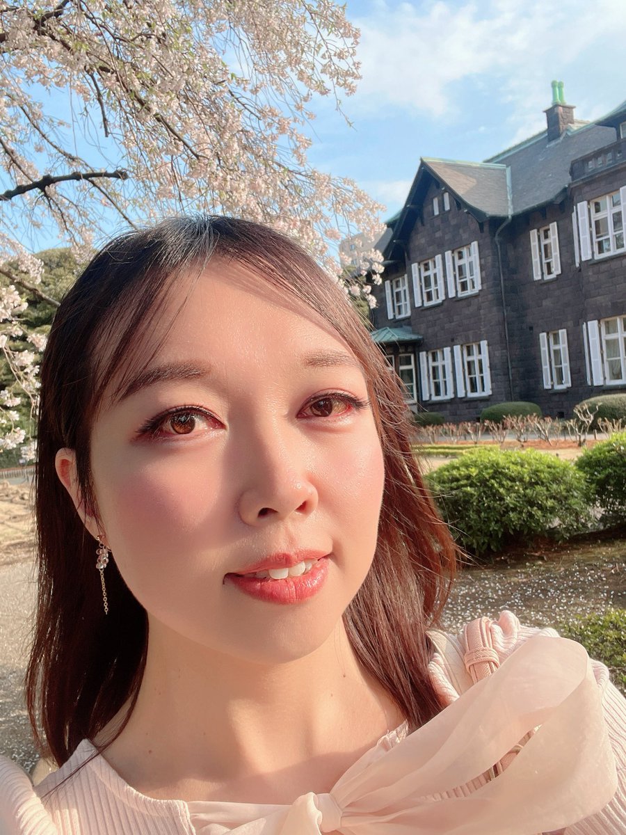 293_myway's tweet photo. 桜と洋館と一緒に🌸✨ https://t.co/JlhBRkUdhn