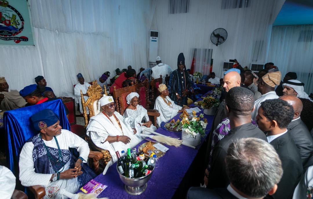 GRACIE 👞 tweet media