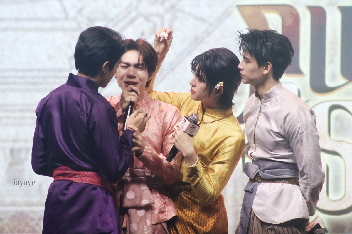 𝘪𝘢𝘺𝘢𝘺𝘦 𐙚 ( ภพเธอทุกวันศุกร์ 3ทุ่มครึ่ง 🕰️) tweet media