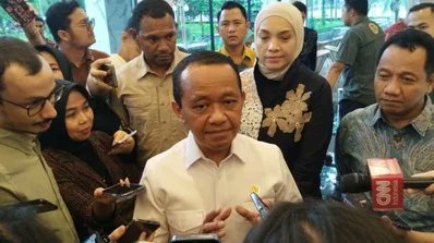 Indonesian Poop Base tweet media