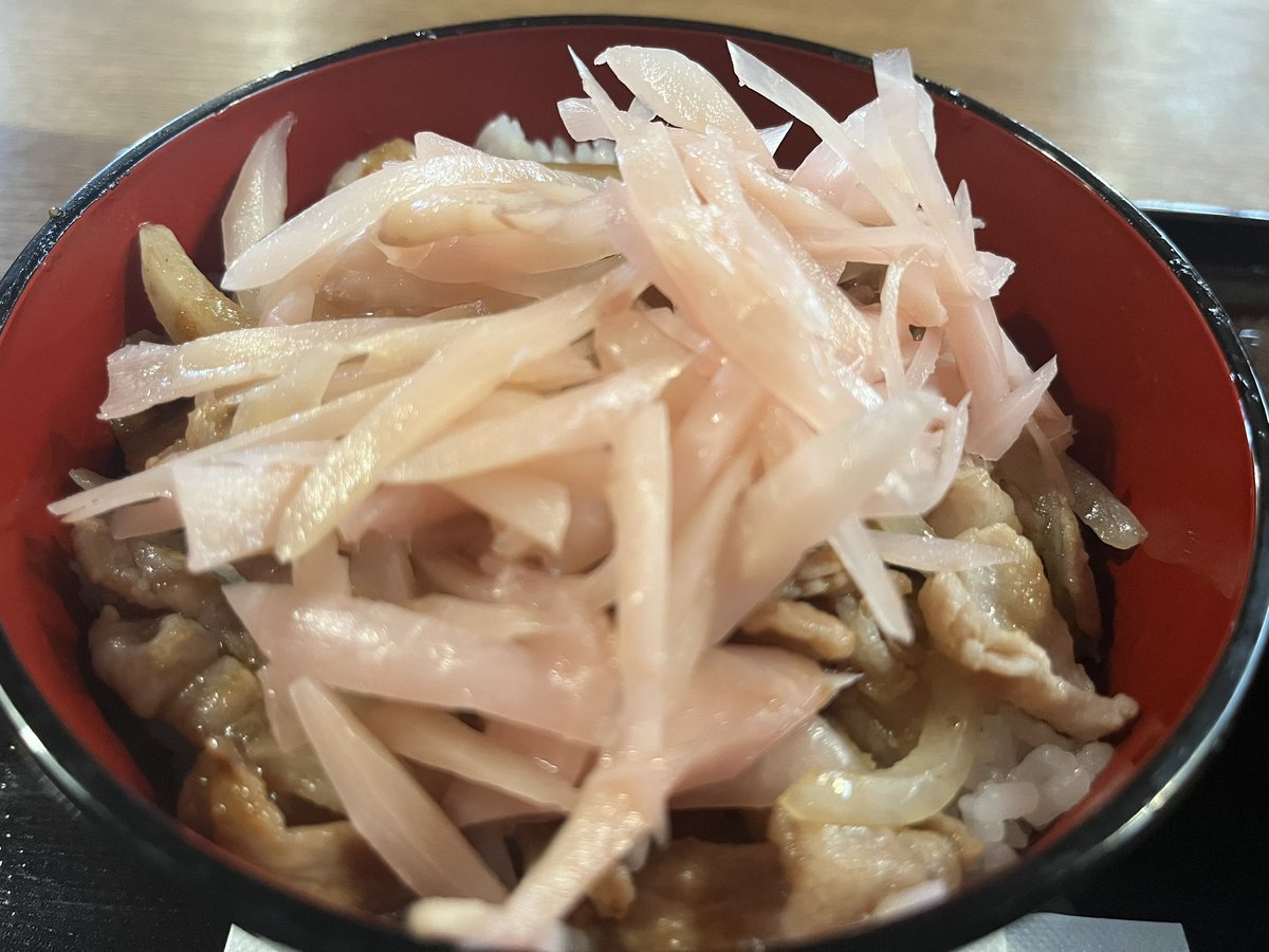 ぴろりん tweet media