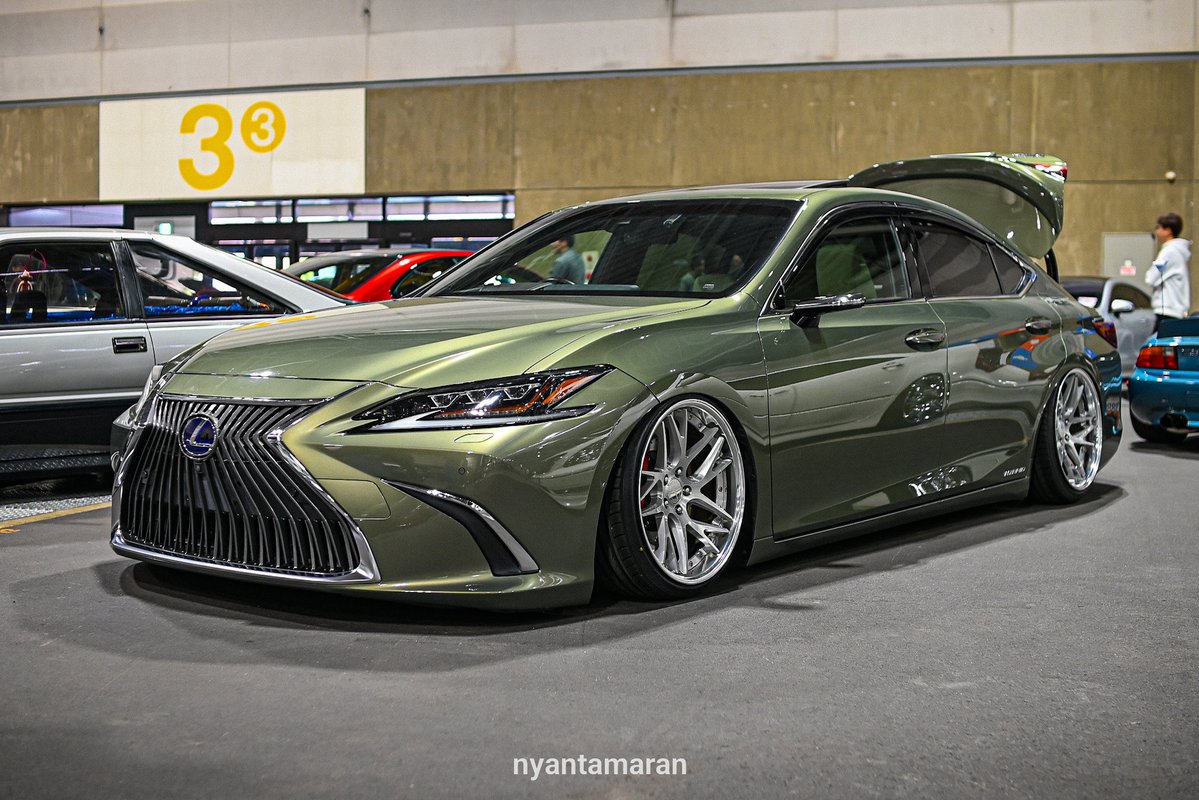 にんべん tweet media