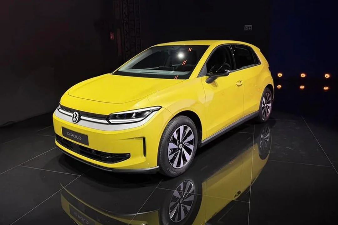 RushLane tweet media