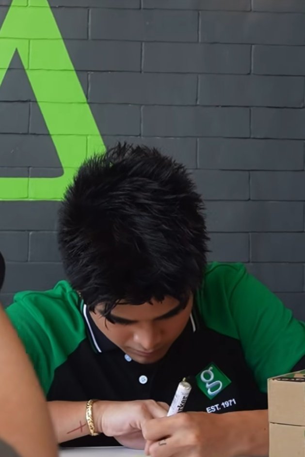 Lhukaret tweet media