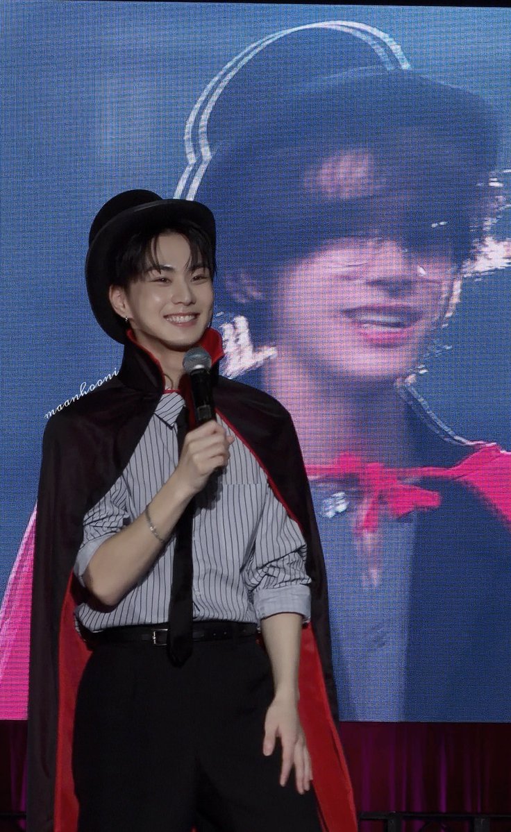 Snowdeity tweet media